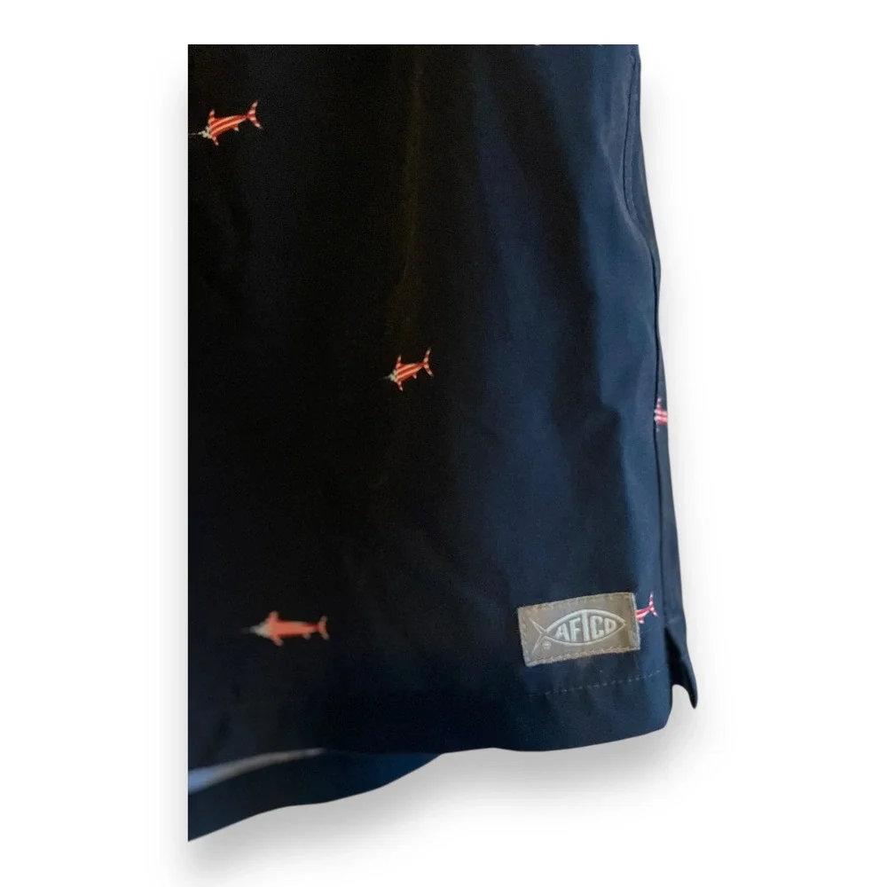 AFTCO Men's Navy Blue American Flag Marlin Print Swim Trunks Shorts Medium